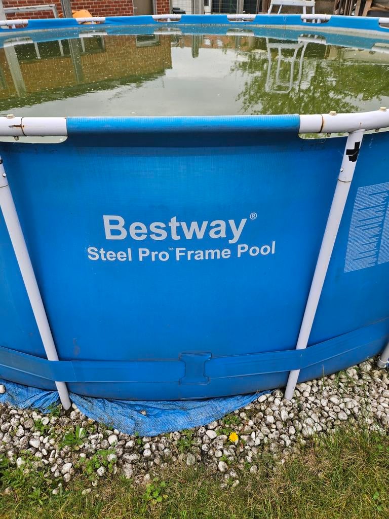 Piscine à cadre en acier « BESTWAY » en acier., Jardin & Terrasse, Piscines, Rond, Enlèvement, Utilisé, Piscines hors sol