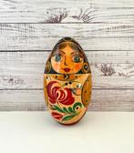 Œuf en bois peint dans le style des poupées russes, Enlèvement ou Envoi, Aucun, Aucun, Utilisé