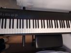 Roland piano te koop. In goede staat. Enkel af te halen., Musique & Instruments, Claviers, Enlèvement