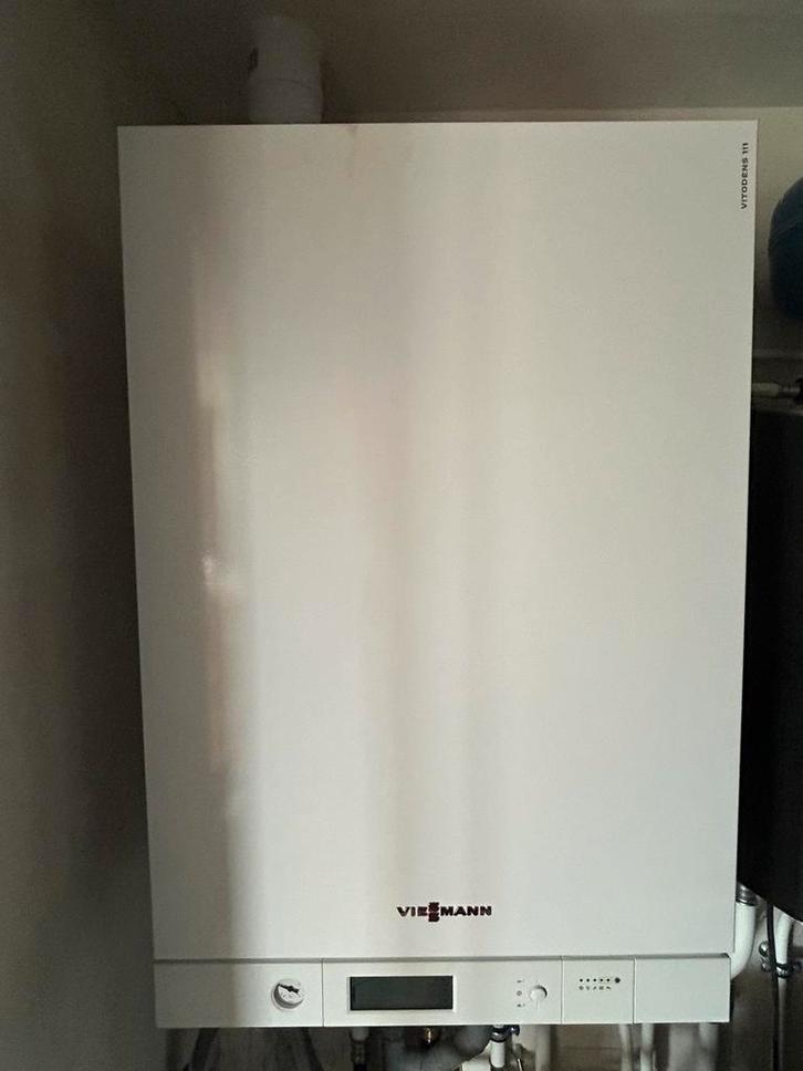 Chaudière gaz - boiler intégré Viessman 2021, Bricolage & Construction, Chauffage & Radiateurs, Comme neuf, Thermostat, Moins de 200 watts