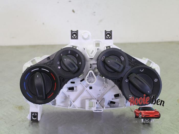 Kachel Bedieningspaneel van een Ford KA, Gebruikt, -, -, Ophalen of Verzenden