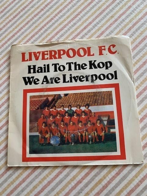gesigneerde single clublied Liverpool F.C., Sport en Fitness, Ophalen, Gebruikt, Overige typen