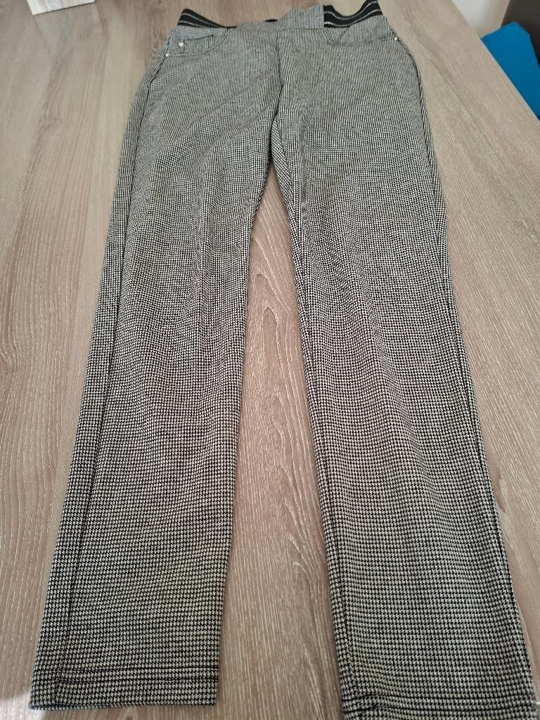 broek, ruitjes, XS, Kleding | Dames, Zwart, Ophalen of Verzenden, Zo goed als nieuw, Maat 34 (XS) of kleiner