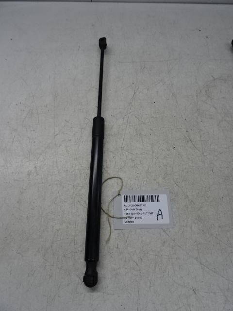 GASDRUKVEER Audi Q3 (8UB / 8UG) (01-2011/12-2019), Gebruikt, Audi