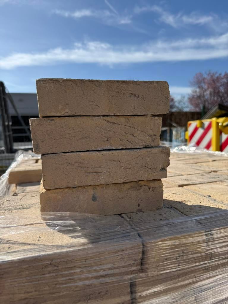 Gevelstenen, Doe-het-zelf en Bouw, Metselstenen, Ophalen, Zo goed als nieuw