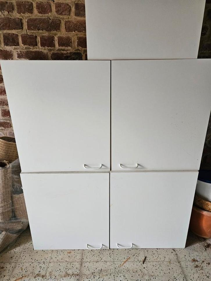 Armoires de cuisine, Maison & Meubles, Armoires | Armoires murales, Utilisé, 25 à 50 cm, Avec porte(s), Avec tablette(s), Autres essences de bois