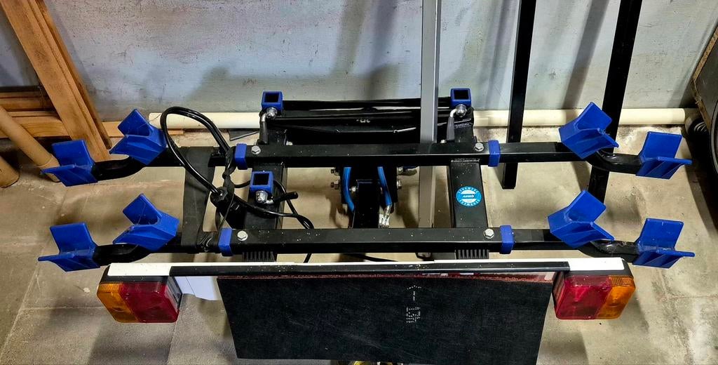 Porte vélo, 3 vélos ou plus, Comme neuf