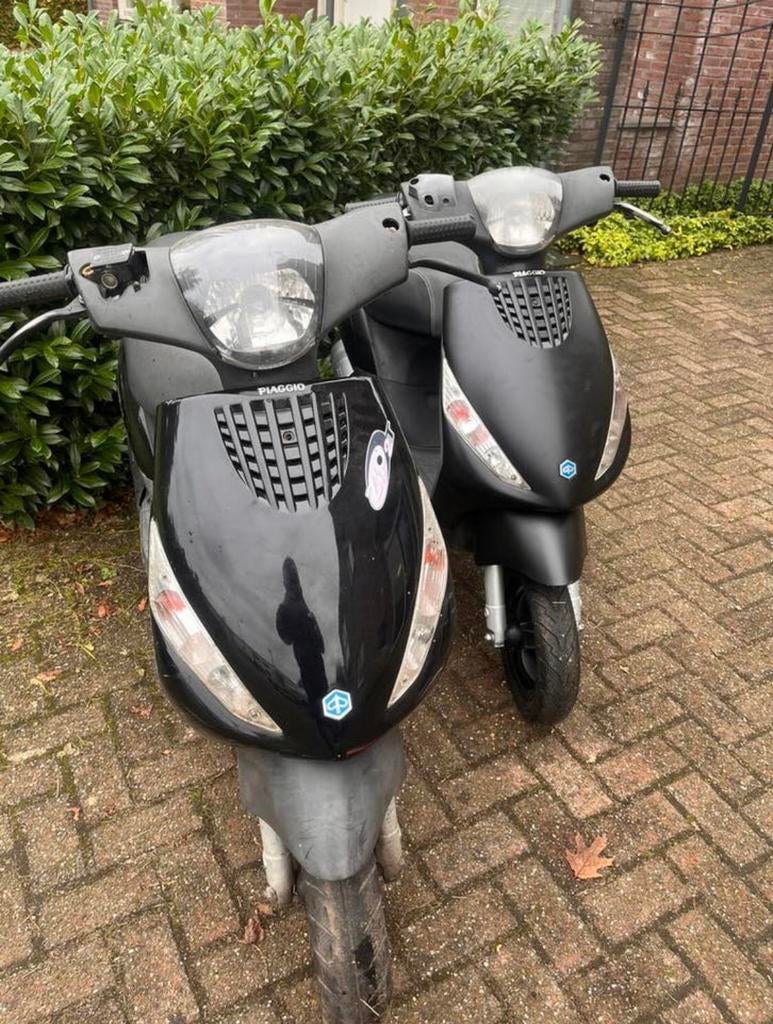 Gezocht:piaggio zip 2-takt(mag schade hebben), Fietsen en Brommers, Ophalen of Verzenden, Zo goed als nieuw, Zip