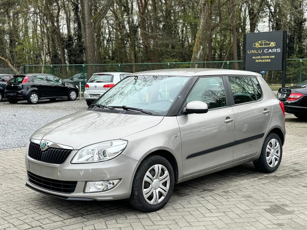 SKODA FABIA 1.2 BENZINE 140.000KM AUTOMAAT, Autos, Cuir, Euro 5, Achat, Ordinateur de bord
