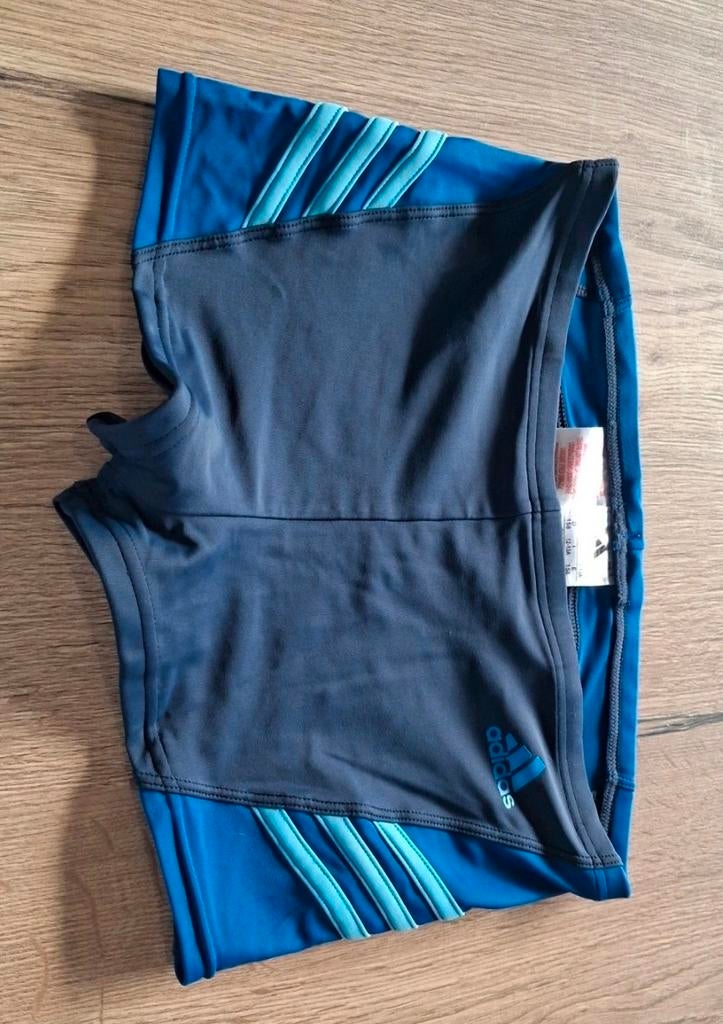 Short de bain Adidas taille 158 (13 ans), Enfants & Bébés, Maillots de bain pour enfants, Enlèvement ou Envoi, Taille 158, Maillot de bain