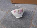 lot 12 anciens bols - tasses motif floral roses - vintage, Enlèvement ou Envoi