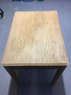 Table en bois très solide et décoratif, Maison & Meubles, Tables | Tables à manger, Teck, Ancien, Quatre personnes, 50 à 100 cm