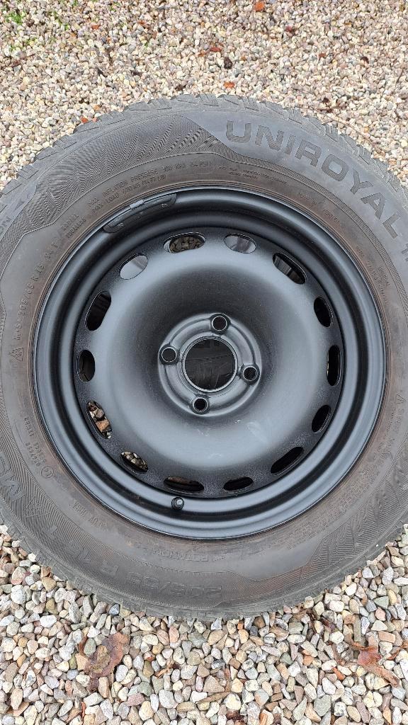 Peugeot partner velgen + band 205/65/15, Auto-onderdelen, Banden en Velgen, Banden en Velgen, All Season, 15 inch, 205 mm, Personenwagen