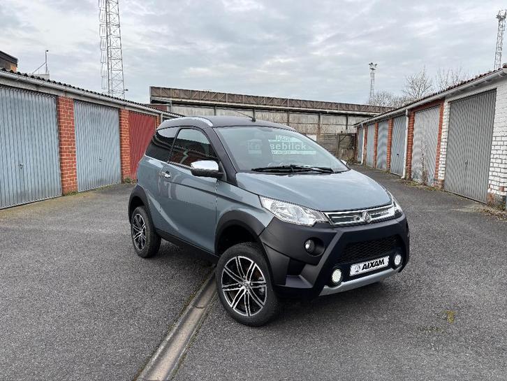 AIXAM CROSSOVER PREMIEM BJ 2020 28000 KM CAMERA ACHTER, Auto's, Aixam, Bedrijf, Te koop, Diesel, Automaat, Zilver of Grijs, Leder