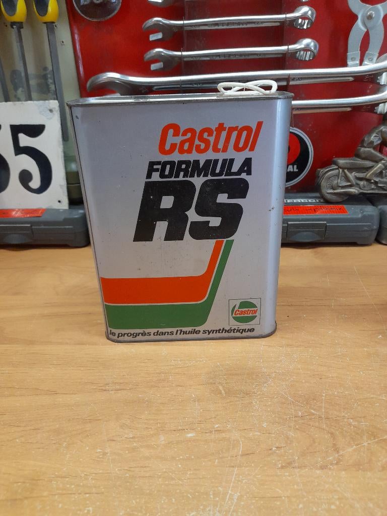 ancien bidon huile vide castrol formula rs, Collections, Marques & Objets publicitaires, Utilisé, Autres types, Envoi