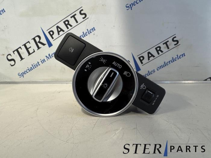 Commutateur lumière d'un Mercedes CLA, Autos : Pièces & Accessoires, 3 mois de garantie, Utilisé, -, -