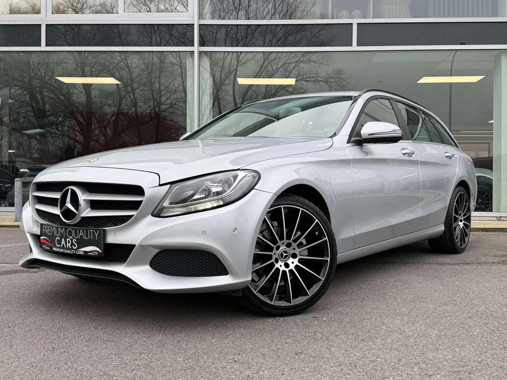 Mercedes-Benz C-CLASS 200 AUTOMAAT / TREKHAAK / PARKEERSENSO, Auto's, Mercedes-Benz, Stof, Gebruikt, 4 cilinders, 136 pk