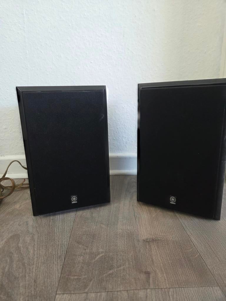 Baffles enceintes Yamaha en acajou bois noir nx E300, TV, Hi-fi & Vidéo, Enlèvement
