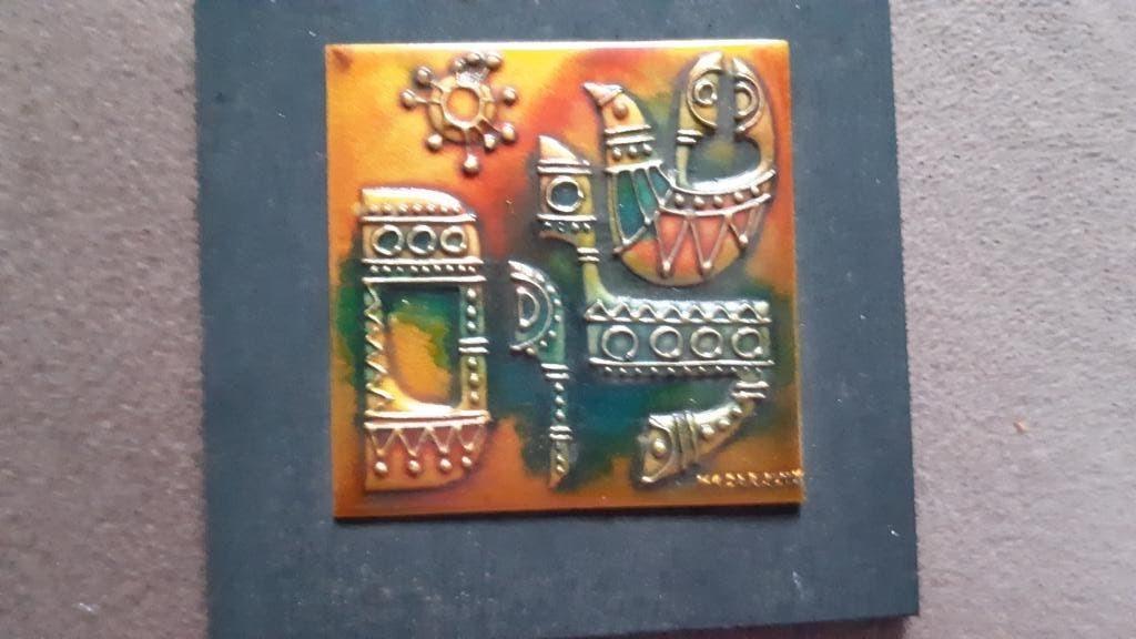 1 belle petite oeuvre colorée martelée, Antiquités & Art, Antiquités | Bronze & Cuivre, Enlèvement