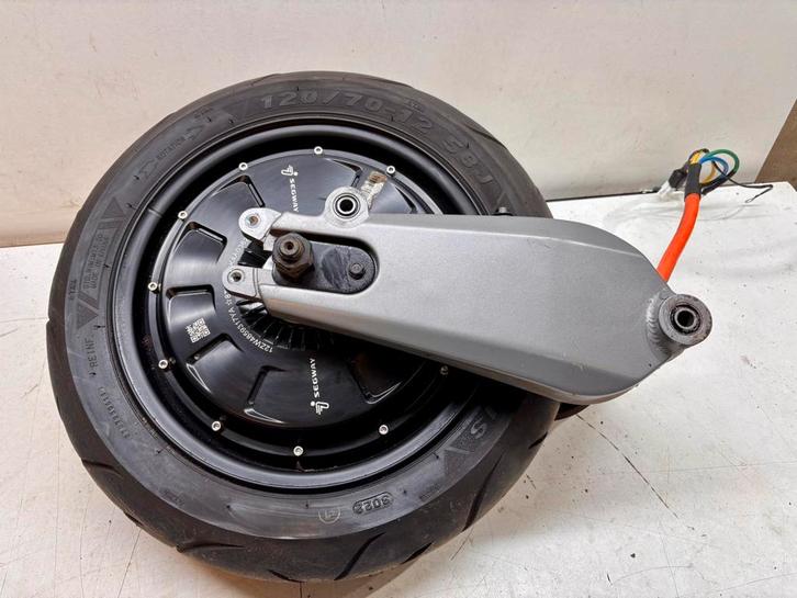 De nombreuses pièces Segway E125 2024 1000KM, Vélos & Vélomoteurs, Pièces de cyclomoteur | Scooters, Comme neuf, Autres marques