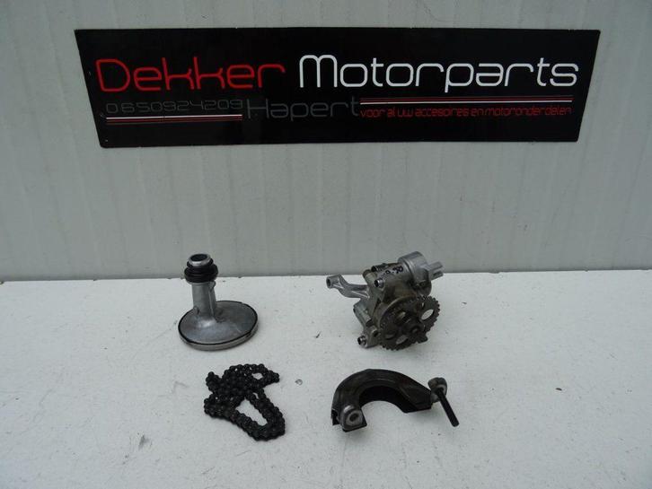 Oliepomp / Oil pump Yamaha YZF R6 1999-2000-2001-2002 RJ03, Motoren, Onderdelen | Yamaha, Gebruikt, Ophalen of Verzenden