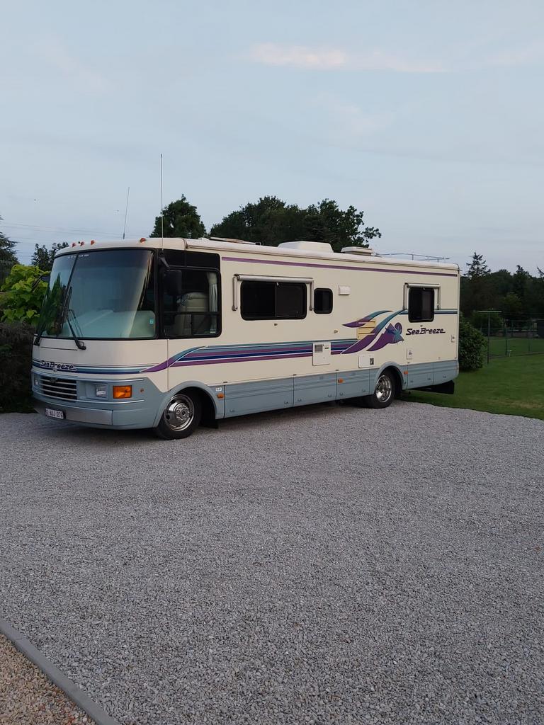 Camping-car vintage Chevrolet Seabreeze, Caravanes & Camping, Entreprise, Onduleur, Chevrolet