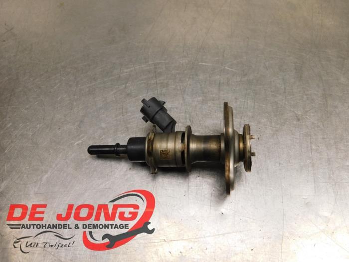 Injecteur Adblue d'un Volkswagen Passat, Volkswagen, -, 3 mois de garantie, Utilisé