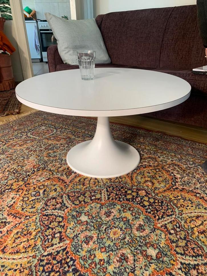 Table basse space age blanche, Huis en Inrichting, Tafels | Salontafels, Zo goed als nieuw, Metaal, Ophalen