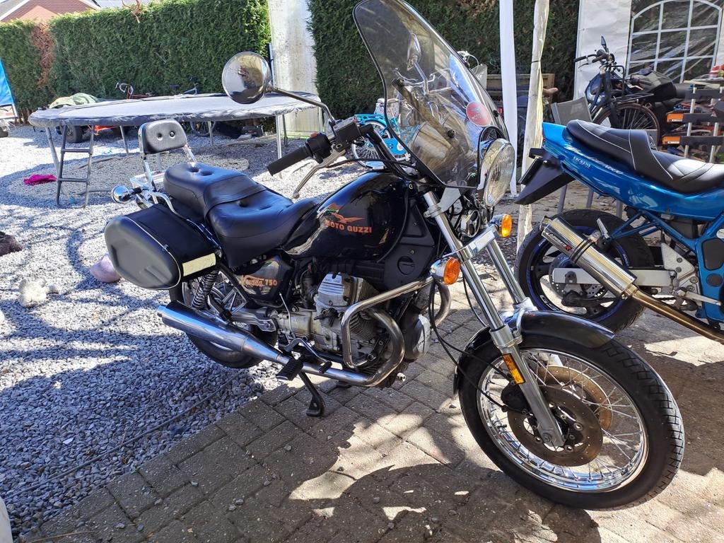 Moto guzzi nevada 750 1995, Motos, Particulier