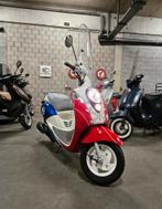 Sym Mio "Fashion Street Style" 50cc klasse A 2010 - 6.777 km, Fietsen en Brommers, Mio, Gebruikt, Klasse A (25 km/u), Ophalen of Verzenden