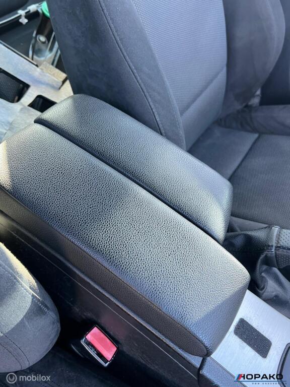 Armsteun BMW E90 E91 E92 E93 2 delig verstelbaar, Auto-onderdelen, Interieur en Bekleding, Gebruikt, Einsteinlaan 5 rijswijk, Bmw