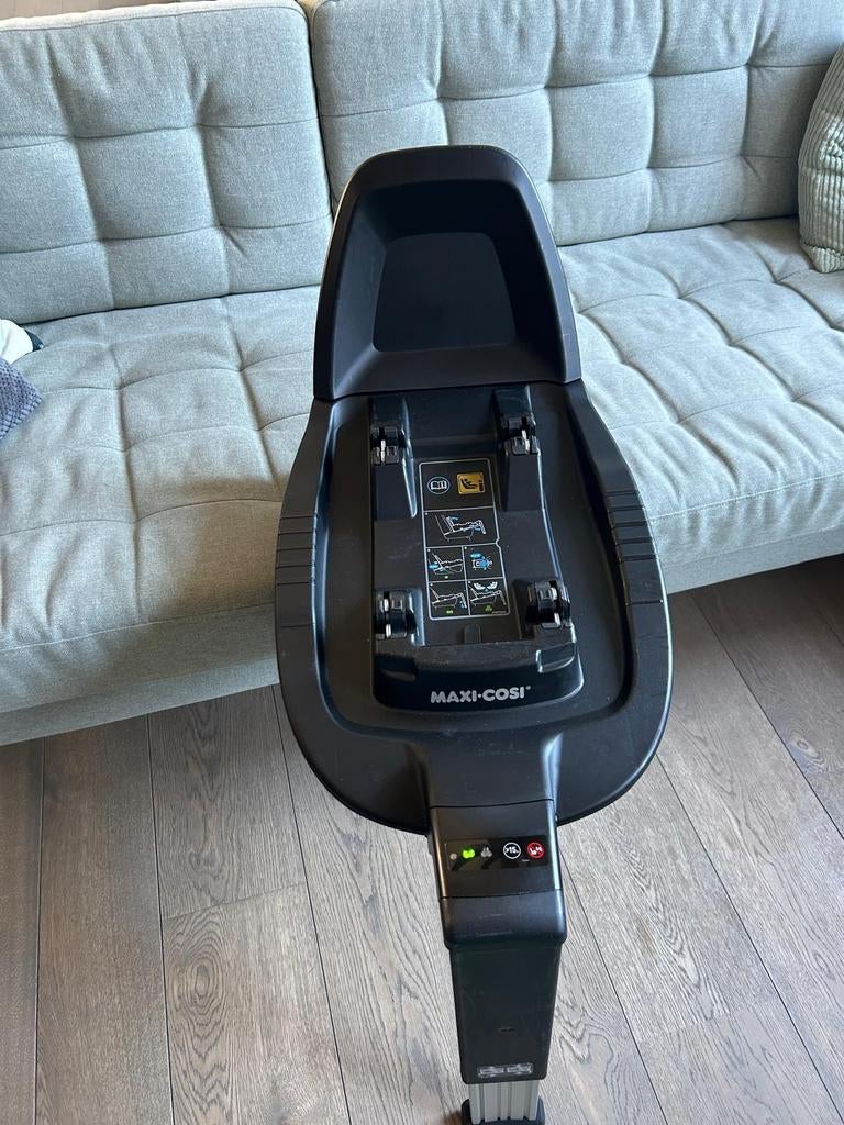 Maxi cosi isofix isize familyfix3, Enlèvement, Isofix