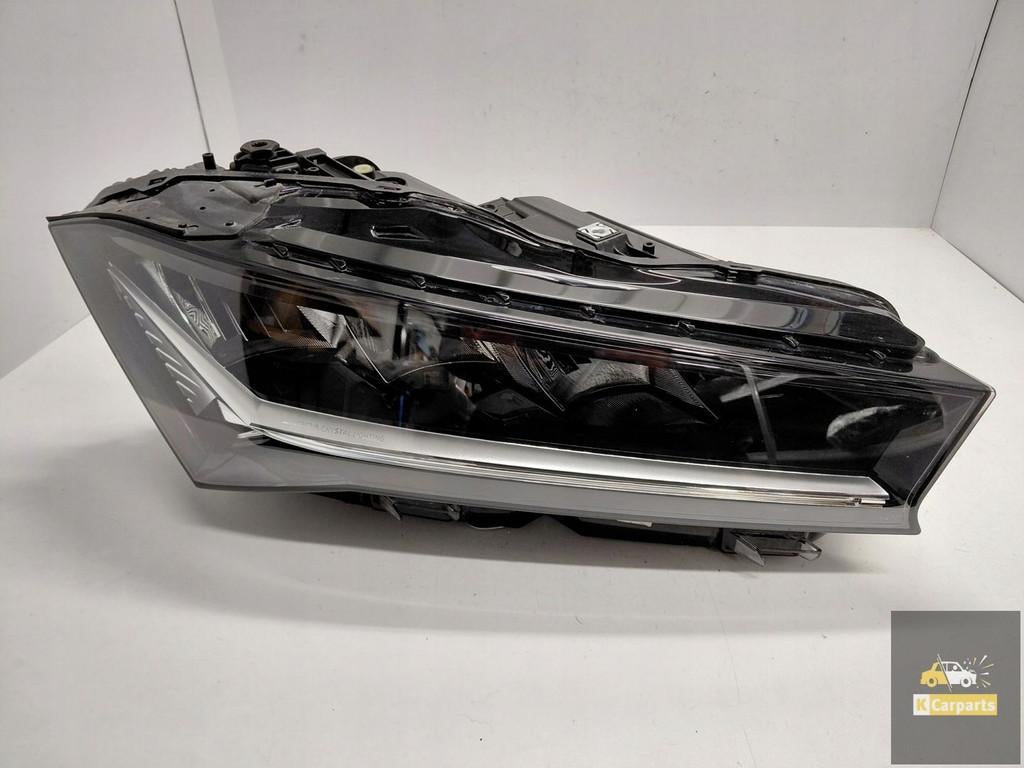 3P1.941.016, Phare droit LED id al pour Skoda Superb IV, Infoline@skoda-auto.cz, Tr. Vaclava Klementa 869
293 01  Mlada Boleslav, CZ