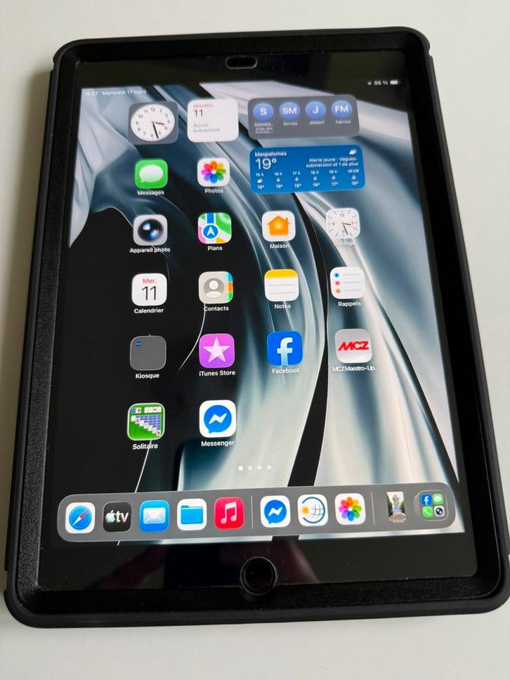 IPAD APPLE 9, 64 gb ÉTAT NEUF avec coque 165 euros., Informatique & Logiciels, Apple iPad Tablettes, Comme neuf, 64 GB, Enlèvement