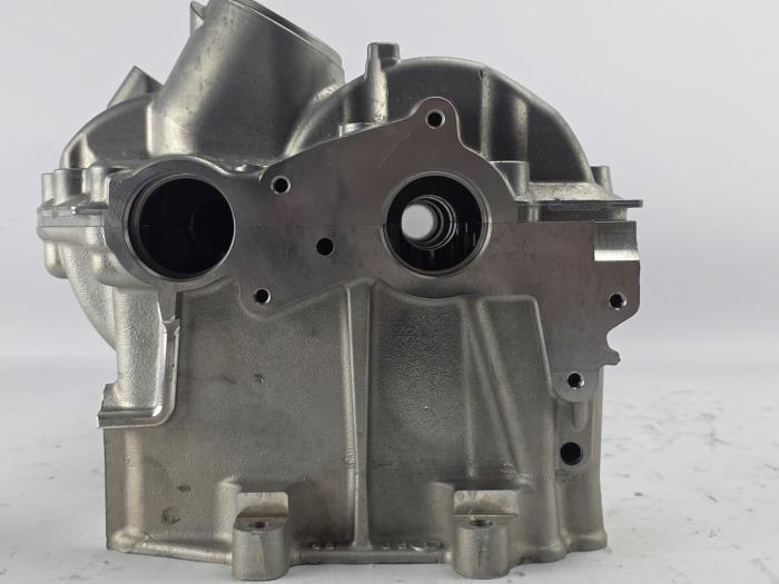 Cilinderkop van een Mercedes Sprinter, -, Nieuw, Ophalen of Verzenden, -