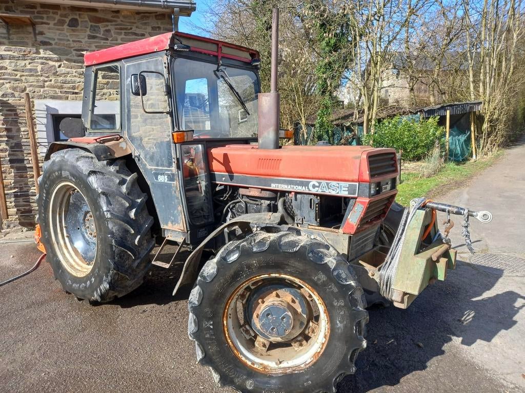 Tracteur Case IH 685 4x4, Articles professionnels, Enlèvement, Utilisé, Case IH