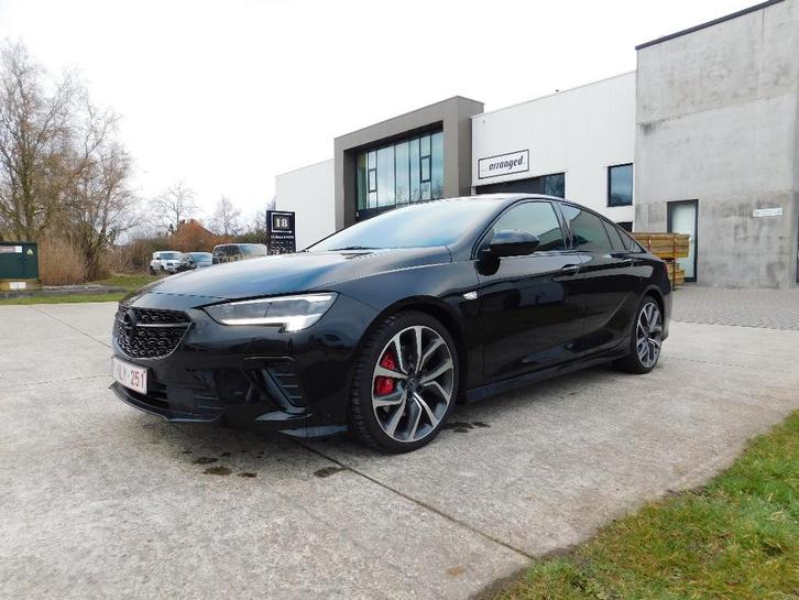 Opel Insignia Grand Sport 2.0 Turbo 4X4 GSi, Auto's, Opel, Particulier, Insignia, 4x4, Achteruitrijcamera, Adaptive Cruise Control