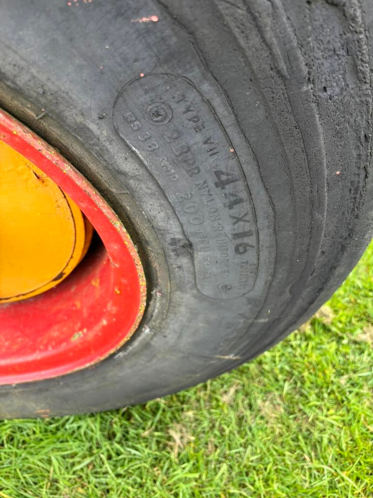 Wielas met wielen., Ophalen, Zo goed als nieuw