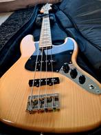 Basgitaar Harley Benton Vintage, Muziek en Instrumenten, Snaarinstrumenten | Gitaren | Bas, Ophalen, Zo goed als nieuw