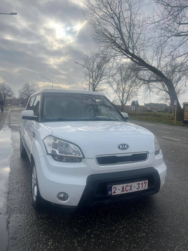 Kia Soul - 2011 - 195000KM - 1.6 Diesel, Autos, Kia, Boîte manuelle, Noir, 5 portes, Diesel
