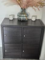 Meuble IKEA KALLAX 2x2 avec portes – très bon état, Maison & Meubles, Enlèvement