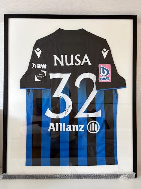 Voetbalshirt CLUB BRUGGE (32 NUSA), Enlèvement, Maillot