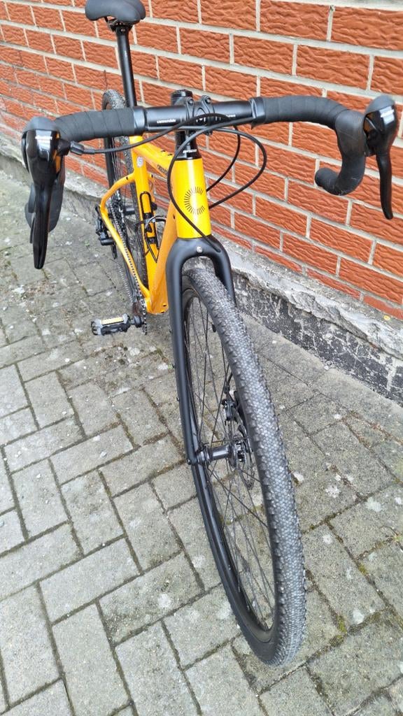 Cannondale topstone 4 gravel