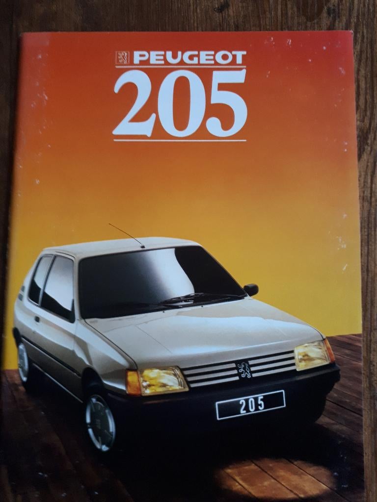 PEUGEOT 205 1988, Livres, Autos | Brochures & Magazines, Enlèvement ou Envoi, Neuf, Peugeot