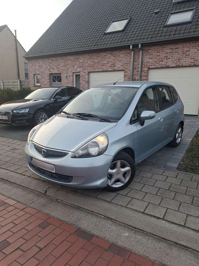 Honda Jazz 2007 1.4 benzine,  Reeds gekeurd v.v zonder opm., Stof, Multifunctioneel stuurwiel, Blauw, Handgeschakeld