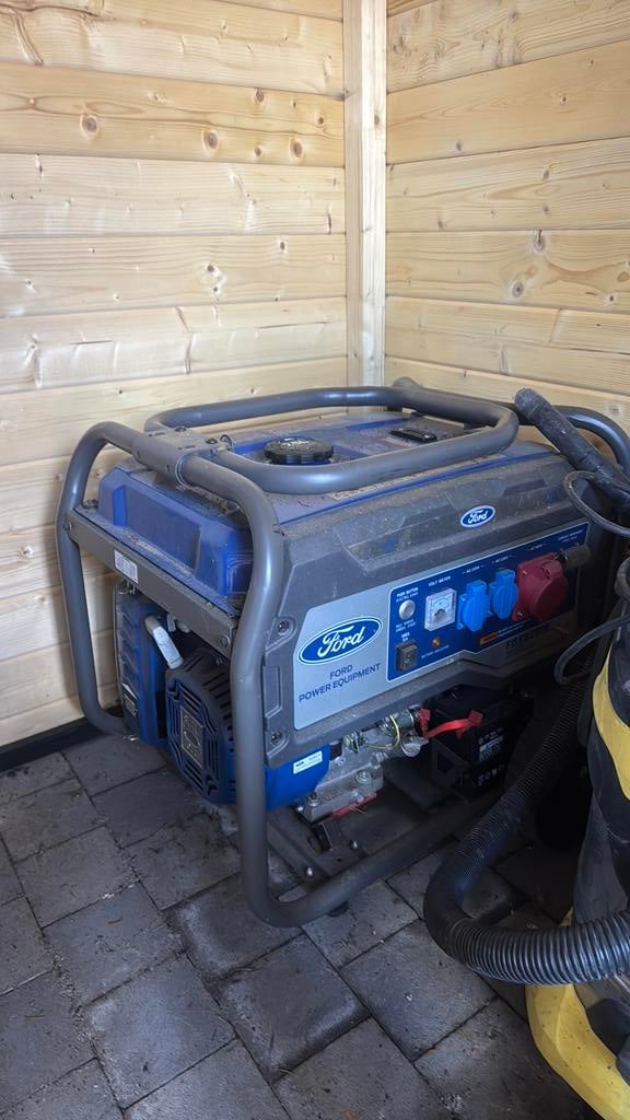 Generator Ford FGT9250E. 6500W, Ophalen, Zo goed als nieuw, 5 tot 10 kVA, Benzine