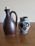 2 PETITS PICHETS, Enlèvement, Utilisé, Récipient(s)