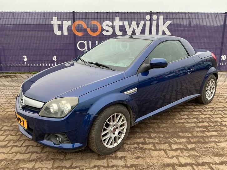 2004 - Opel - Tigra TwinTop - 1.4-16V Enjoy - Personenauto, Auto's, Opel, Bedrijf, Tigra, Open dak, Benzine, Euro 4, Cabriolet