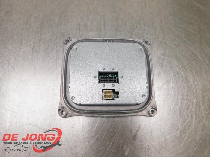Ordinateur éclairage d'un Peugeot 308, Autos : Pièces & Accessoires, Éclairage, Peugeot, Utilisé, 3 mois de garantie, Enlèvement ou Envoi