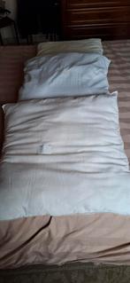 3 hoofdkussen in gebruikte staat 4 € stuk, Huis en Inrichting, Slaapkamer | Beddengoed, Ophalen